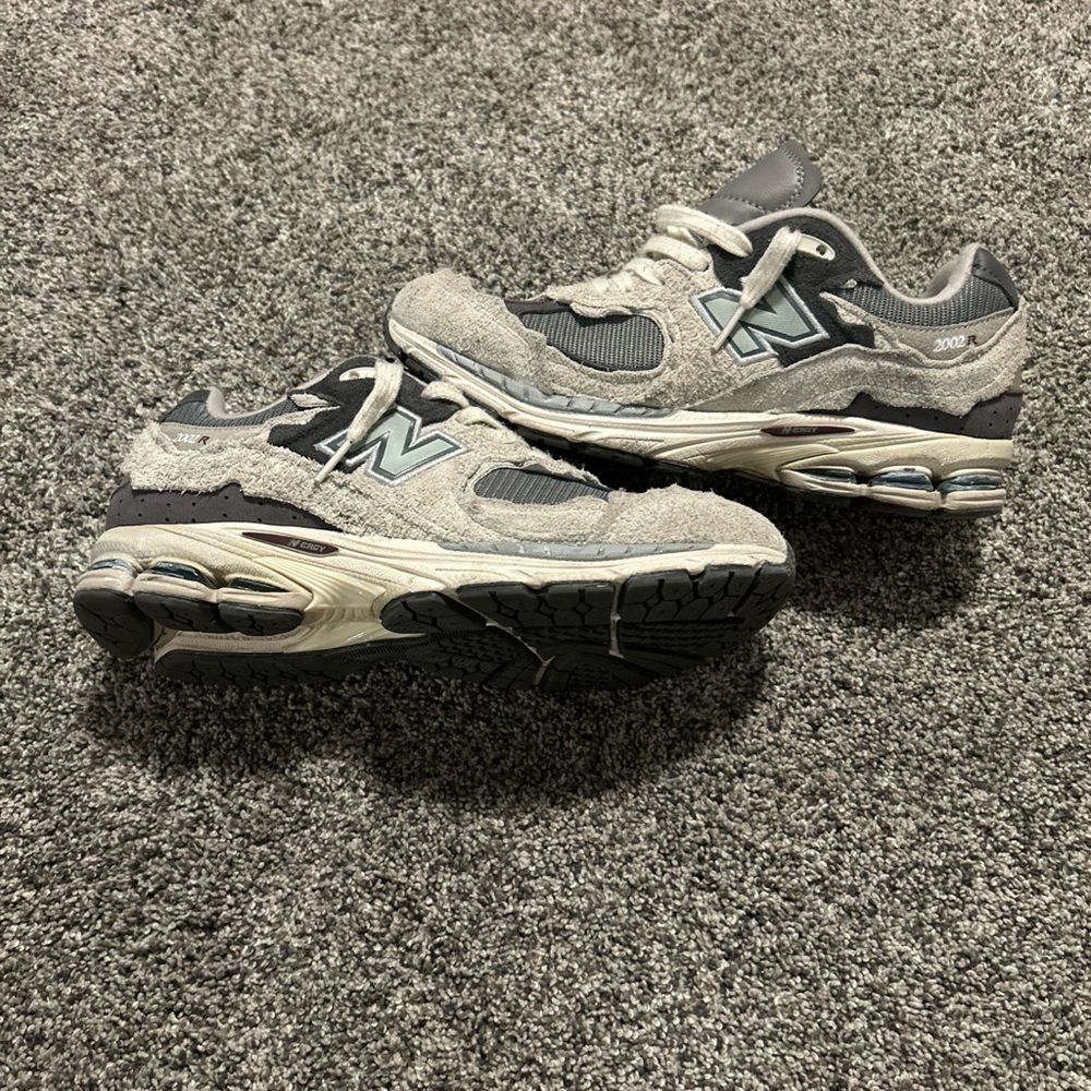 New Balance Gray and Yellow Sneakers